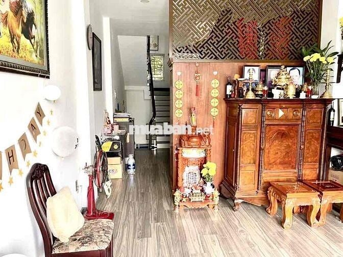 NHÀ 4Tầng, MT NGUYỄN TƯ GIẢN, P12 GÒ VẤP,  BTCT 5x15 GIÁ CỰC TỐT