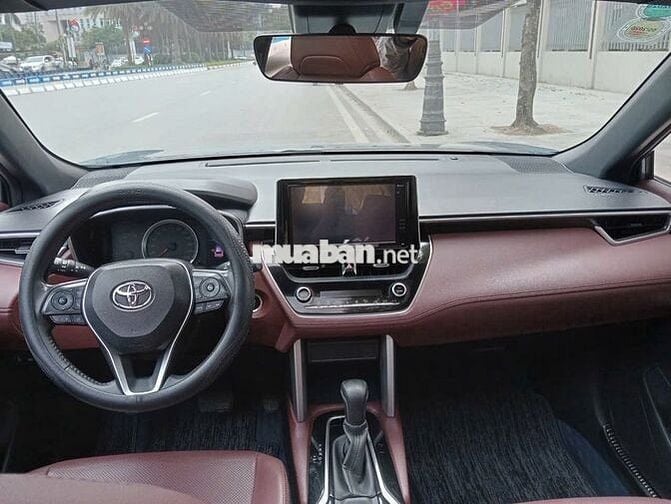 Toyota Corolla Cross đơi 2021 ban v