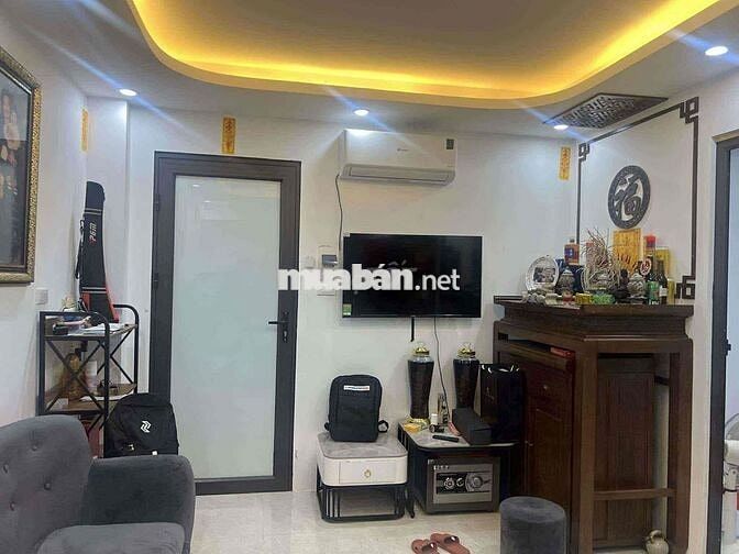 Bán nhà tập thể xây 2011 ô tô đỗ cửa 2PN 1wc Nội thất cao cấp Bán nhà tập thể xây 2011 ô tô đỗ cửa 2PN 1wc Nội thất cao cấp