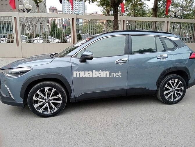 Toyota Corolla Cross đơi 2021 ban v