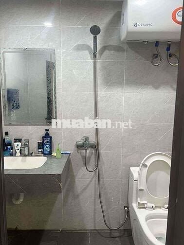 Bán nhà tập thể xây 2011 ô tô đỗ cửa 2PN 1wc Nội thất cao cấp Bán nhà tập thể xây 2011 ô tô đỗ cửa 2PN 1wc Nội thất cao cấp