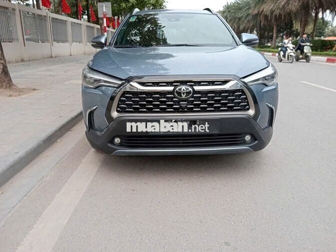 Toyota Corolla Cross đơi 2021 ban v
