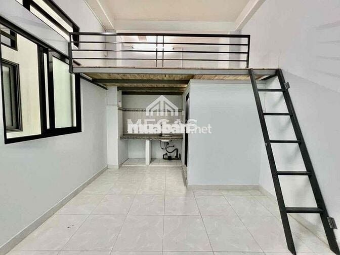 ✔️Mới Xây 100% - Có Gác - Giá Tốt ngay Cầu Tham Lương - Có Cửa Sổ