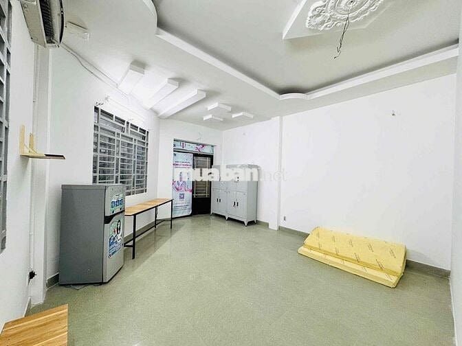 NGAY KHUBIỆT THỰ Q12 - VĂN HIẾN - NTTU  CĂN STUDIO CÓ BAN CÔNG GIÁ MỀM