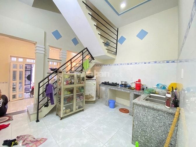 NHÀ LẦU SHR,60M2 P.Tân Tiến GẦN KHÁCH SẠN 5 Sao Mira Central Park Giá 