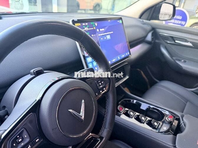 VinFast VF8 2023 Eco - 44 km