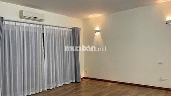 Cho thuê chung cư Vườn Đào, Tây Hồ, Hà Nội, giáp cầu Nhật Tân