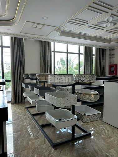 Tuyển 04 nhân viên Lái xe tải quận 12