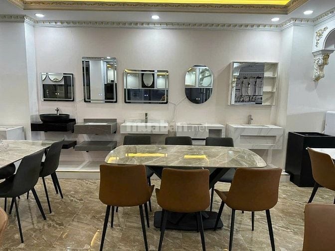 Tuyển 04 nhân viên Lái xe tải quận 12