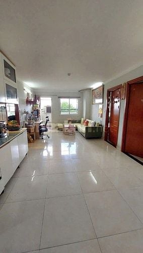 Chung cư Võ Thị Sáu, P.6, Quận 3: 75m2, 2p ngủ, ban công, 10tr/th