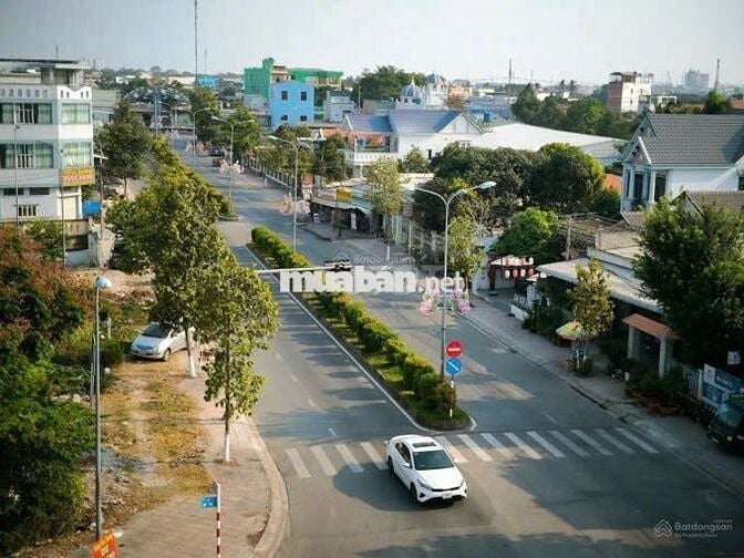 Gần KCN Phú An Thạnh ,DT830, đất thổ cư 120m2 . giá 505tr. TT Bến Lức.