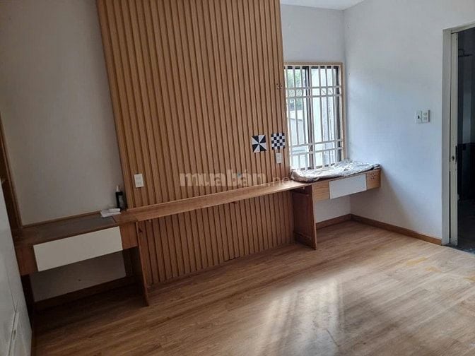 NHÀ LẦU SHR,60M2 P.Tân Tiến GẦN KHÁCH SẠN 5 Sao Mira Central Park Giá 