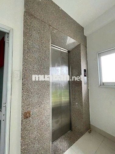 Cho thuê nhà mặt tiền đường Trương Vĩnh Ký, dt 4x18 hầm 6 lầu
