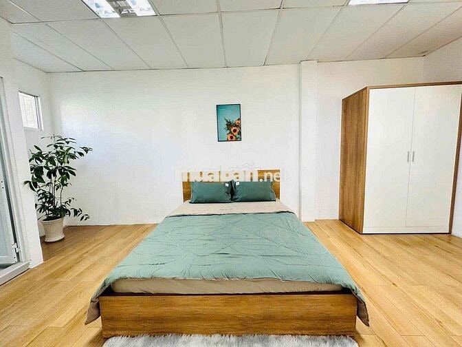 Cho thuê căn hộ dịch vụ ban công cực thoáng giá cực hời