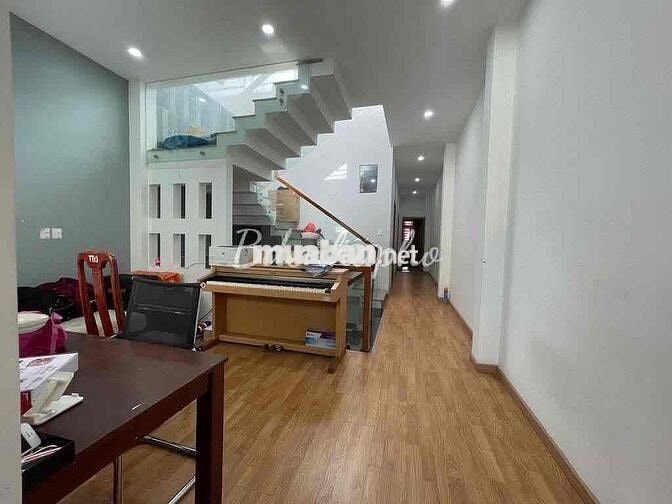 🇻🇳CHO THUÊ NHÀ 2 TẦNG FULL NỘI THẤT, CÓ CHỖ ĐẬU OTO