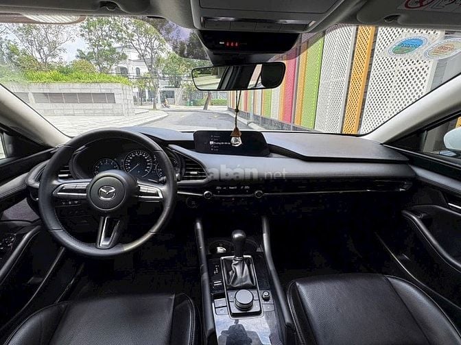 Mazda3 Luxury 2022 Odo 26.000km