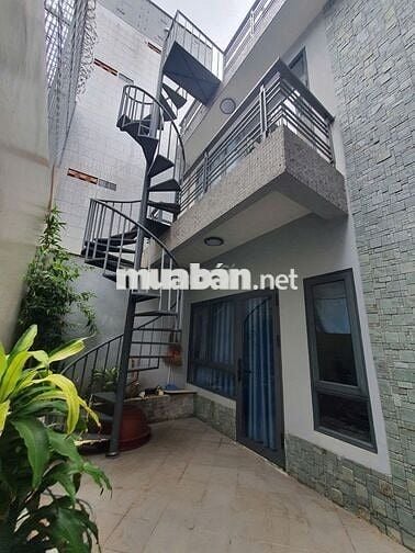 Mặt tiền kinh doanh Bình Thạnh – khuôn đất 379m² – giảm sốc còn 70 tỷ