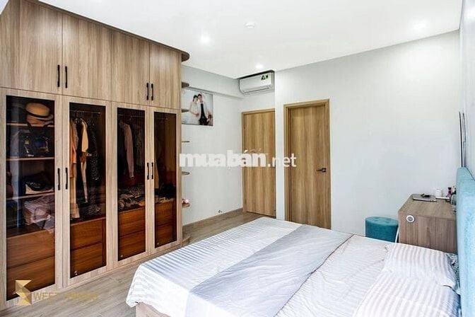 Cho thuê căn hộ Emerald 3pn2wc,127m2,full NT  giá 19tr, view công viên