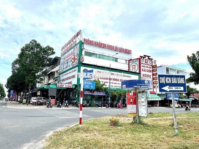 Bán nhanh lô Góc ngay trung tâm hành chính bàu bàng,SHR hỗ trợ vay 70%