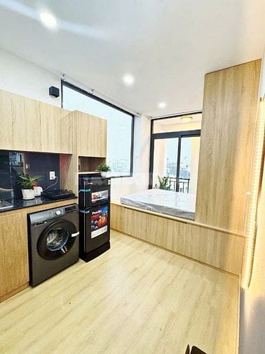 CHDV 16 Phòng Full nội thất, 900tr/năm, 77m2, 5 Tầng gần Sân Bay.