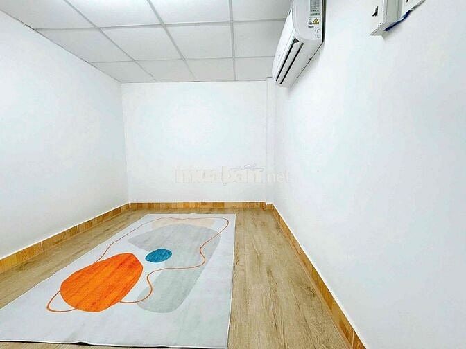 Duplex Gác Cao Không Đụng Đầu Diện Tích 30m2, đường XVNT,P26, BT