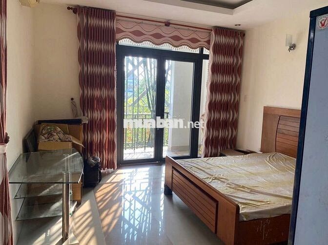 Cần cho thuê nhà phố Conic nguyên căn. Giá 16tr/th. LH: 0787 452 ***