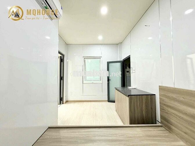 Khai trương căn hộ mới, Full nội thất ngay phố Phan Xích Long