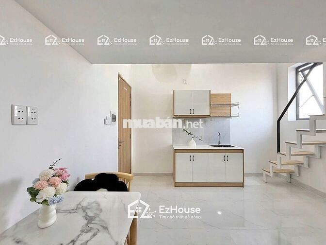 Duplex cao 1m8, ngay Tân Sơn Nhì,full nội thất mới keng.Giờ giấc tự do