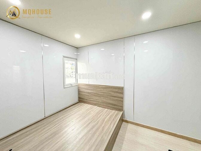 Khai trương căn hộ mới, Full nội thất ngay phố Phan Xích Long