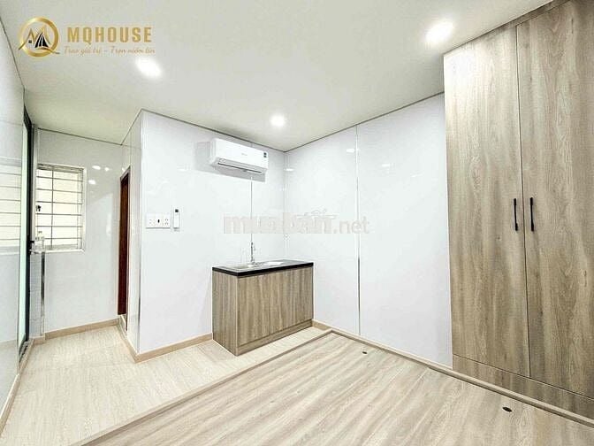 Khai trương căn hộ mới, Full nội thất ngay phố Phan Xích Long