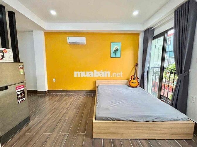 STUDIO BAN CÔNG GIÁ RẺ - FULL NỘI THẤT, CÓ THANG MÁY - NGAY VĂN LANG