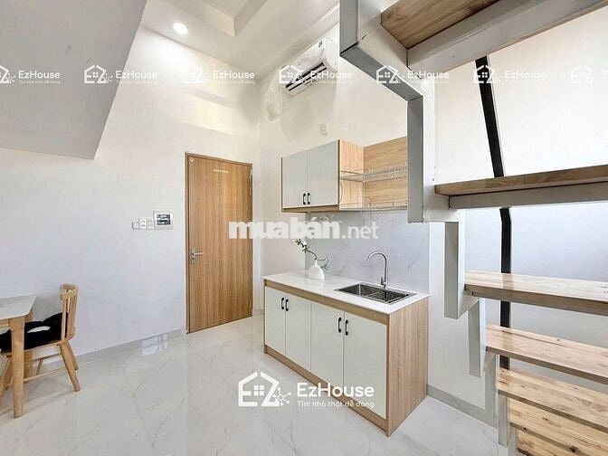 Duplex cao 1m8, ngay Tân Sơn Nhì,full nội thất mới keng.Giờ giấc tự do