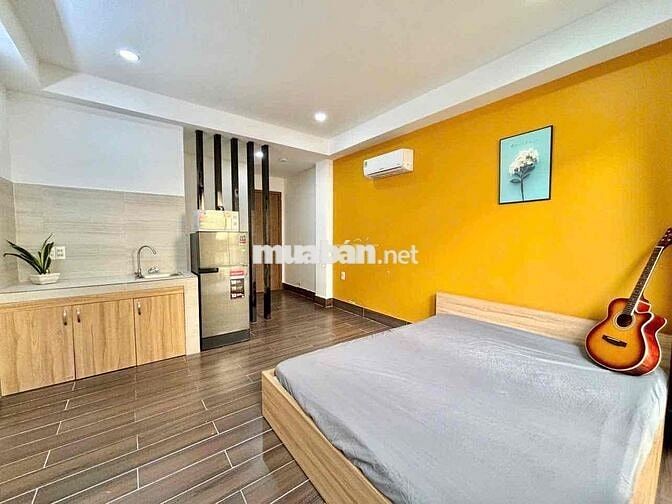 STUDIO BAN CÔNG GIÁ RẺ - FULL NỘI THẤT, CÓ THANG MÁY - NGAY VĂN LANG