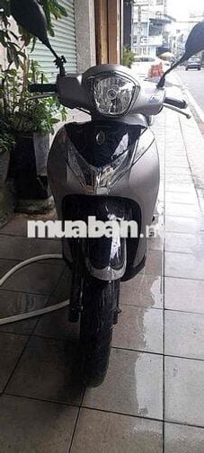 Đổi xe cho vợ nên cần bán gấp.