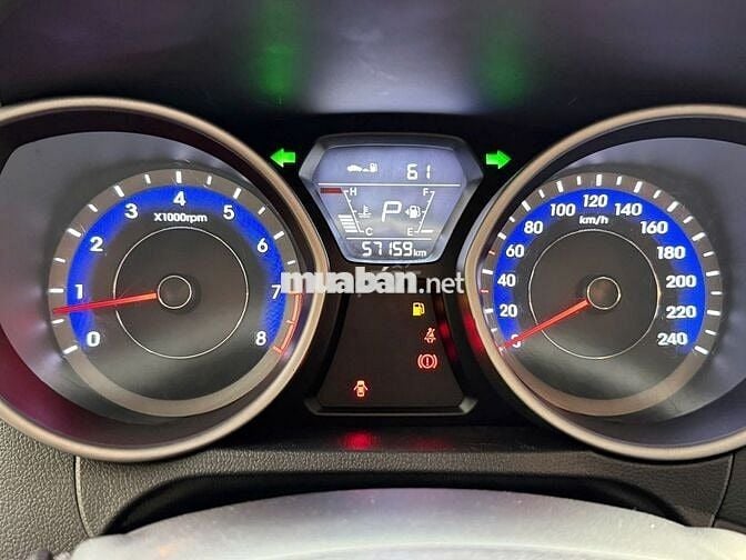 Hyundai Elantra 1.6 AT 2014