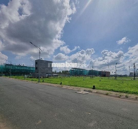 Nền Thổ cư gần hồ cảnh quan khu Nam Long 2, Cần Thơ