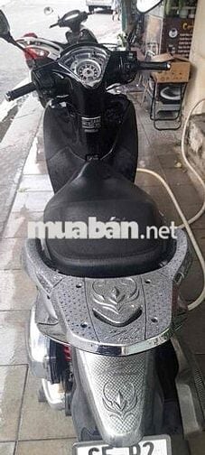 Đổi xe cho vợ nên cần bán gấp.