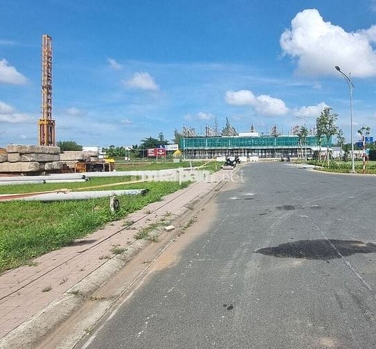 Nền kế hẻm thổ cư Khu Nam long 2, Cái răng, Cần Thơ