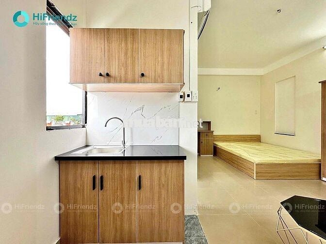 Căn hộ dịch vụ 25m2 ngay Phạm Hùng