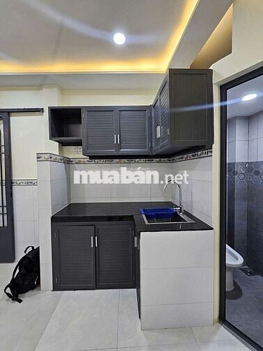 Q.6, Nhà mới đẹp 2 tầng, hẻm rộng, ô tô đổ cổng, giá rẻ