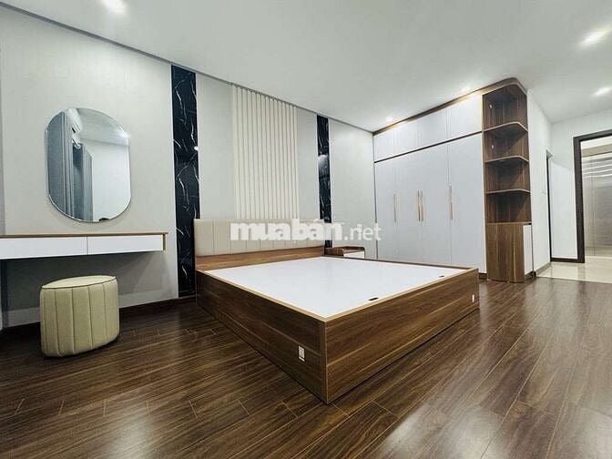 Nhà đẹp Ngọc Thuỵ,6 tầng thang máy,ôtô đỗ cửa,DT 41 m Giá chỉ 10,8 tỷ Nhà đẹp Ngọc Thuỵ,6 tầng thang máy,ôtô đỗ cửa,DT 41 m Giá chỉ 10,8 tỷ