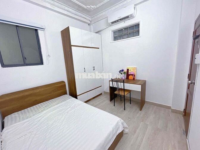 2PN cửa sổ thoáng, Full nội thất ngay Lê Văn Sỹ