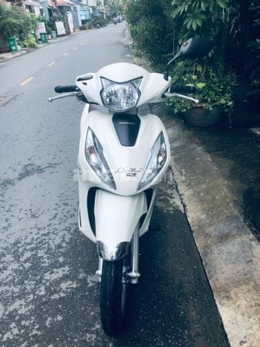 Bán xe Vision cuối 2024 xe chính chủ zin từ a>z bs tphcm