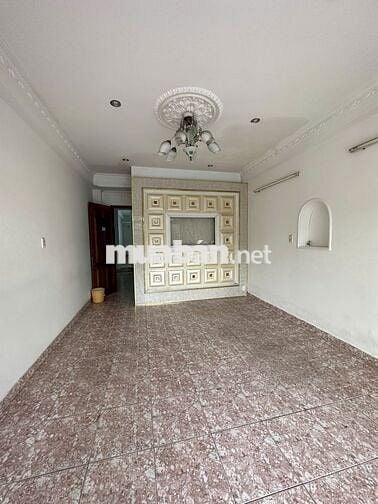 Nhà MT Huỳnh Văn bánh 9 hộ căn 2 PN cho làm CHCC