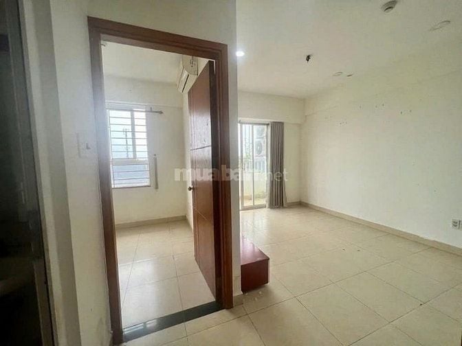 Chung cư Trương Định, Tân Định, Q1: 75m2, 2p ngủ, ban công, 10tr/th