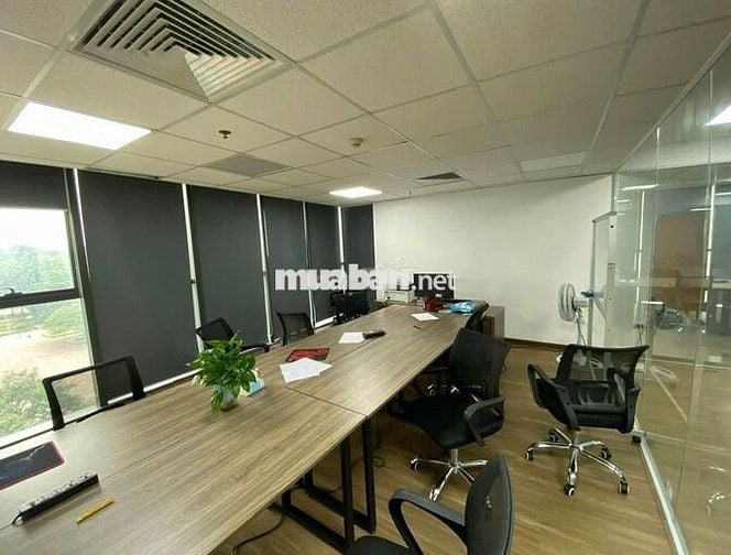 Cho thuê văn phòng Cộng Hòa Tân Bình 150-300m² giá chir 330k/m²