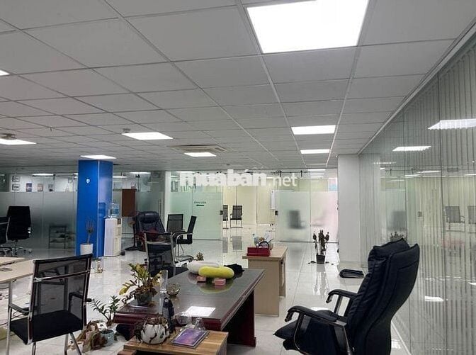 Cho thuê văn phòng Cộng Hòa Tân Bình 150-300m² giá chir 330k/m²
