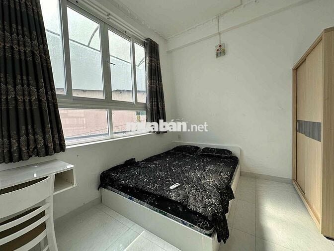 Cho Thuê Căn Hộ Studio Cửa Sổ Lớn Full NT Ngay Trường Sa Quận 3