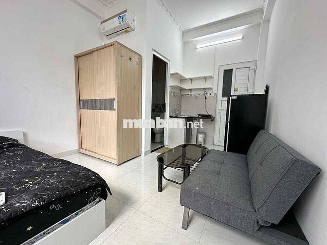 Cho Thuê Căn Hộ Studio Cửa Sổ Lớn Full NT Ngay Trường Sa Quận 3