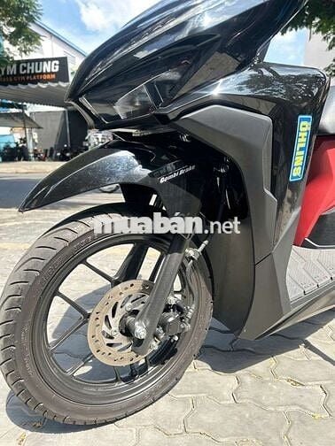 Xe máy Honda Vario Thái Lan màu đen